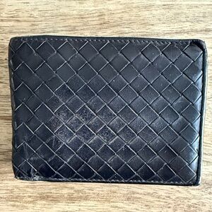 Bottega Venetta Intrecciato Men’s Woven Billfold Wallet
